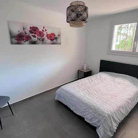 Апартаменти Cosy - Proche Gare Et Centre-ville Сен-Рафаель